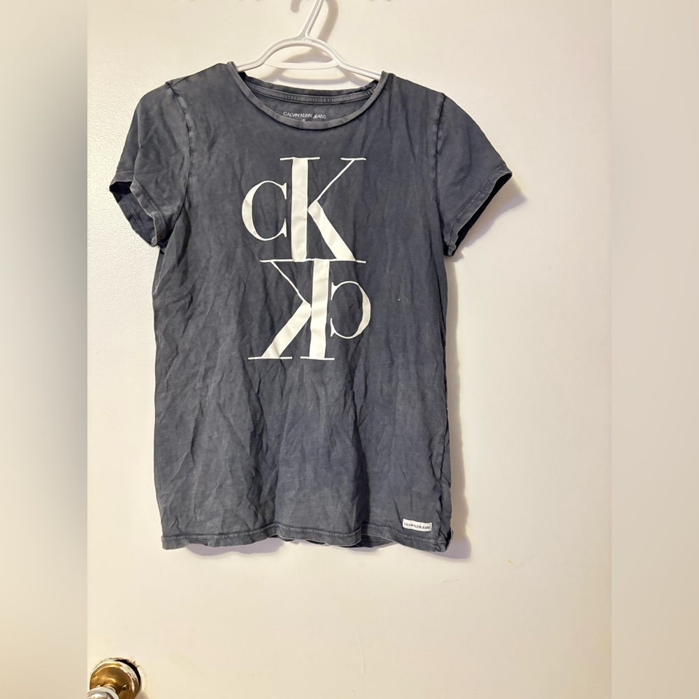 Calvin Klein Gray T-Shirt